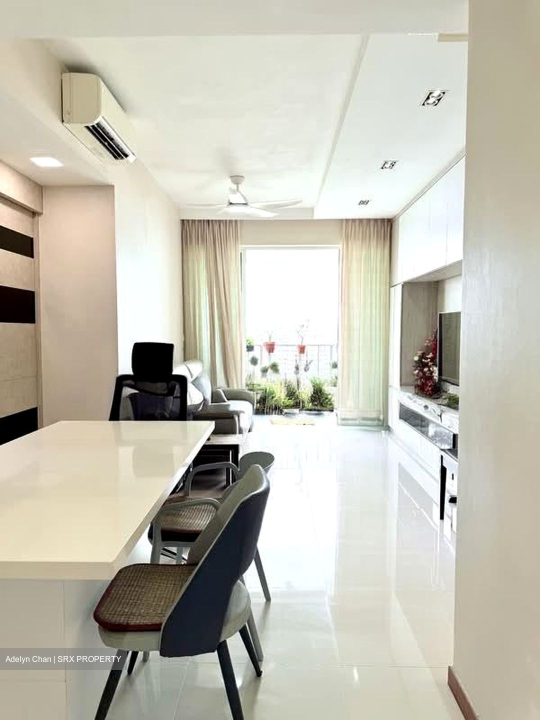1 Canberra (D27), Condominium #551849781